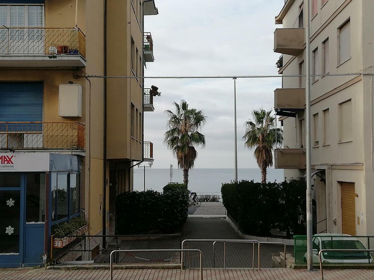 A Due Passi Dal Mare Apartamento Sestri Levante Exterior foto